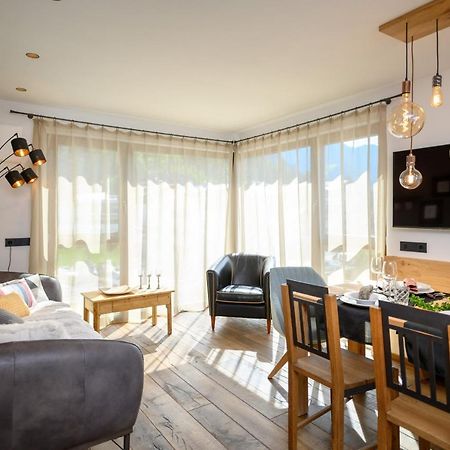 Central Home Apartment Ortisei Bagian luar foto